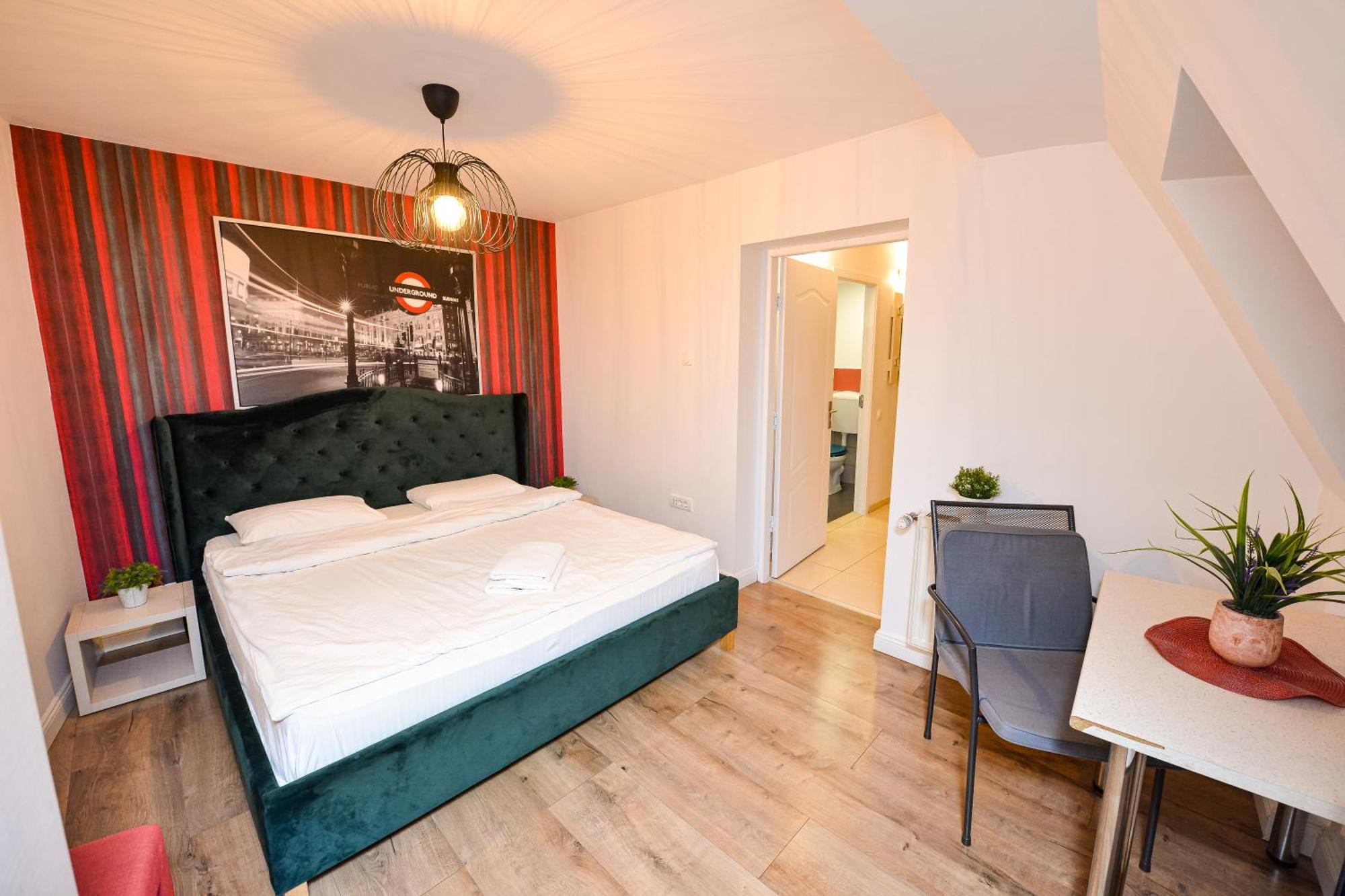 The Lincoln Suites - Central Shabbat Friendly Apartments Bucharest Luaran gambar