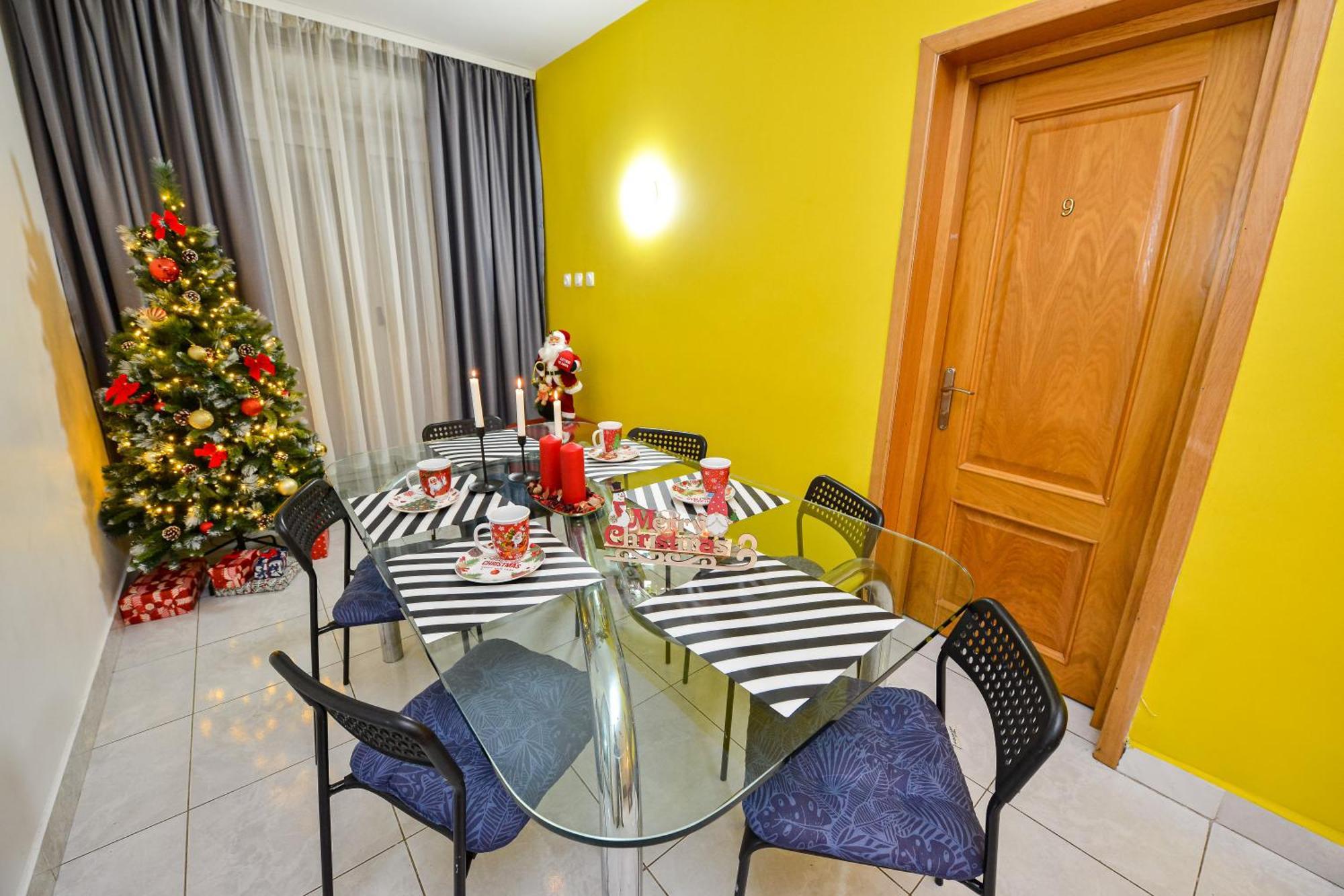 The Lincoln Suites - Central Shabbat Friendly Apartments Bucharest Luaran gambar