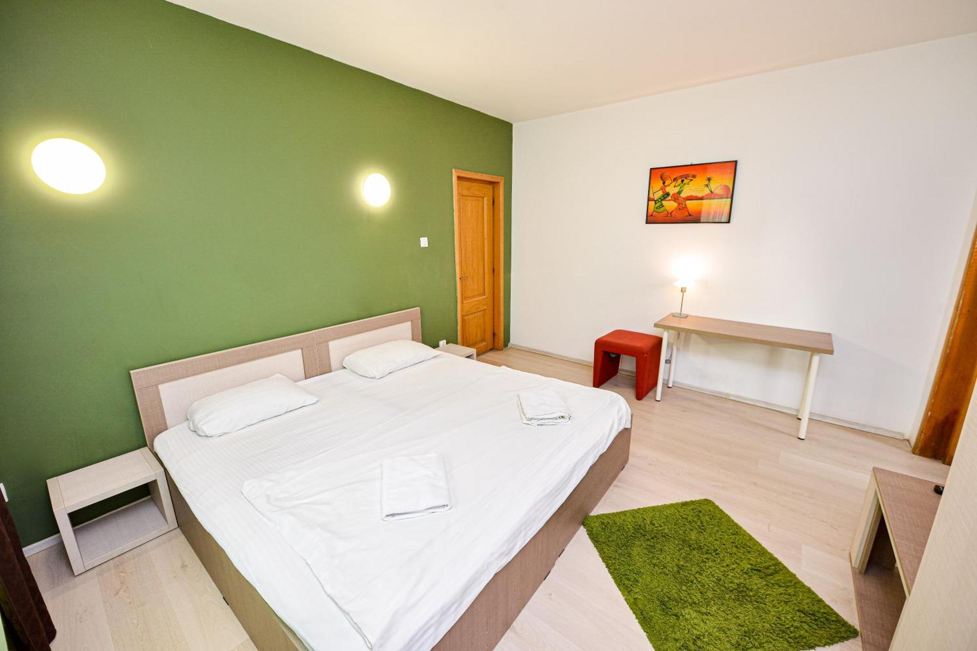The Lincoln Suites - Central Shabbat Friendly Apartments Bucharest Luaran gambar