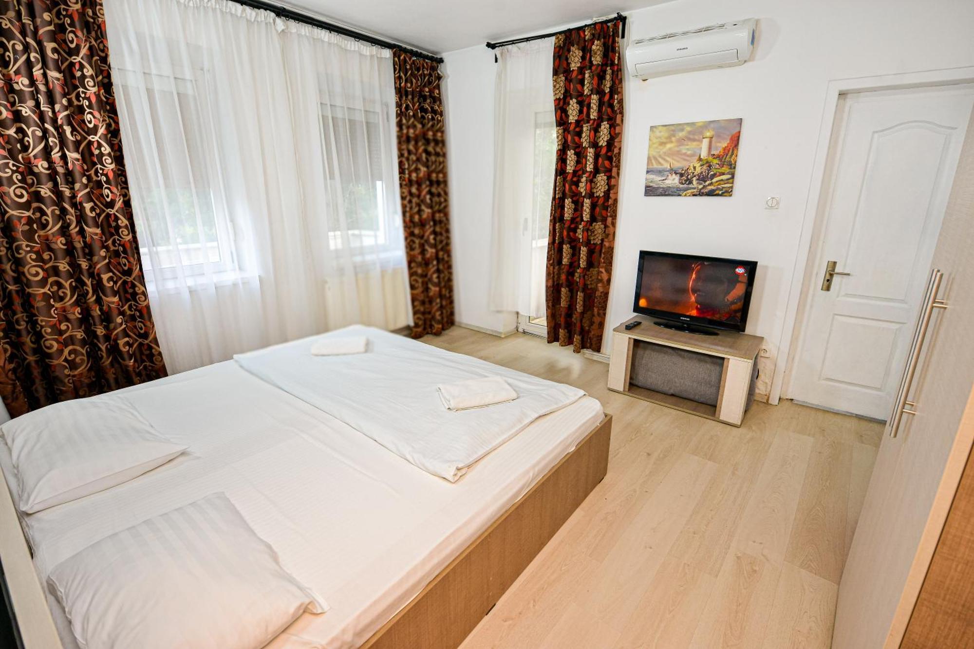 The Lincoln Suites - Central Shabbat Friendly Apartments Bucharest Luaran gambar