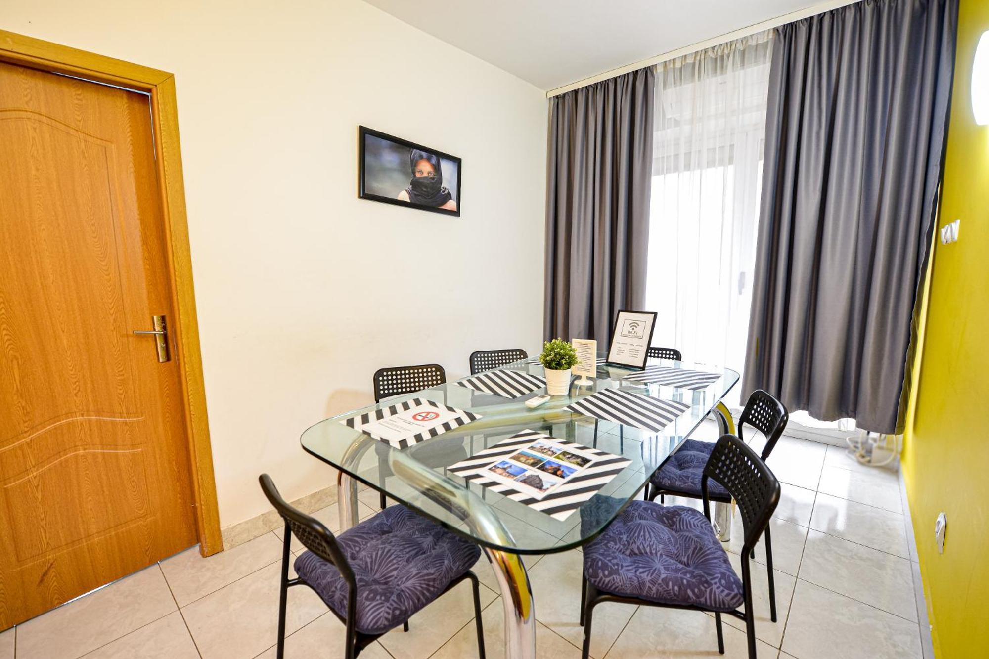 The Lincoln Suites - Central Shabbat Friendly Apartments Bucharest Luaran gambar