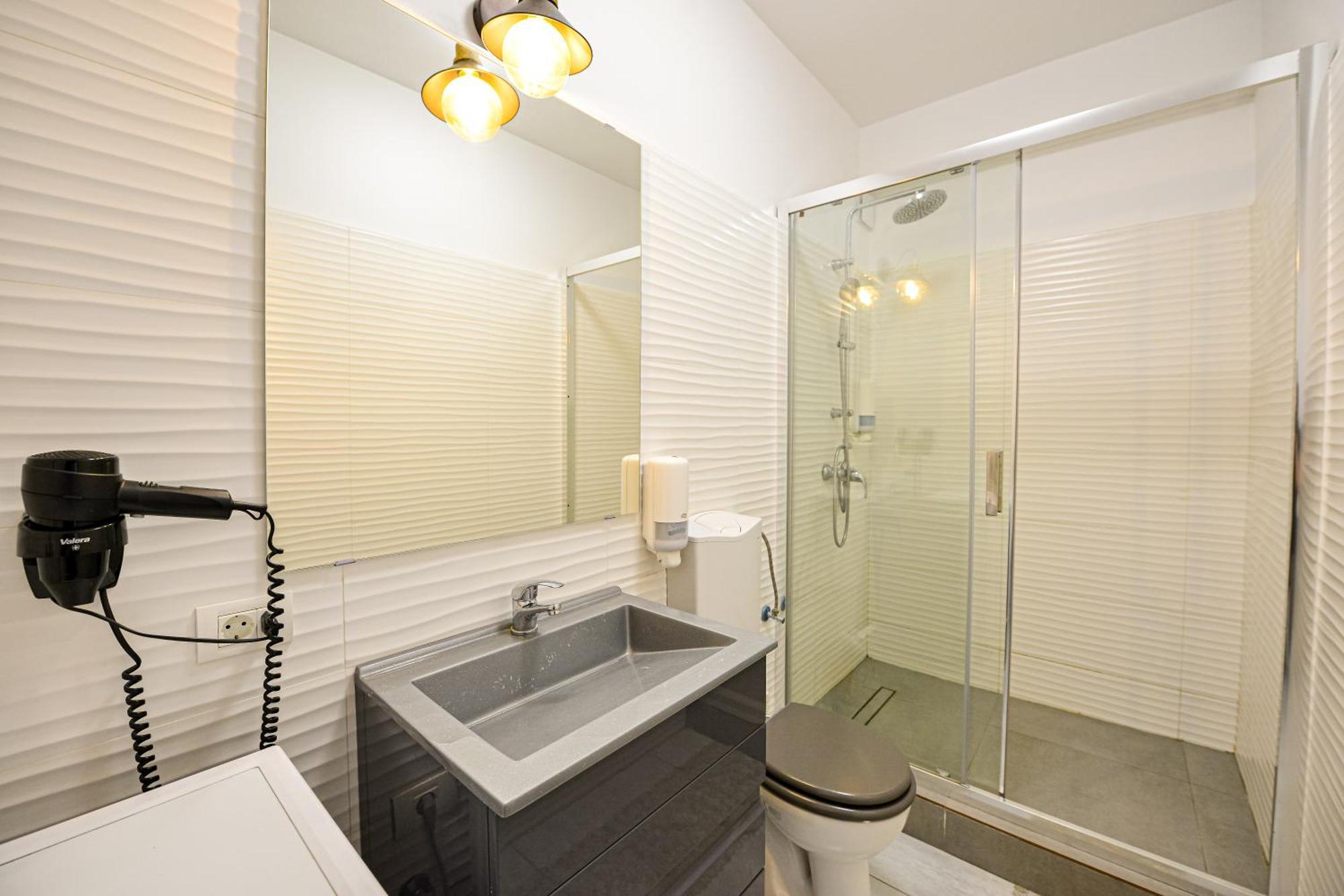 The Lincoln Suites - Central Shabbat Friendly Apartments Bucharest Luaran gambar