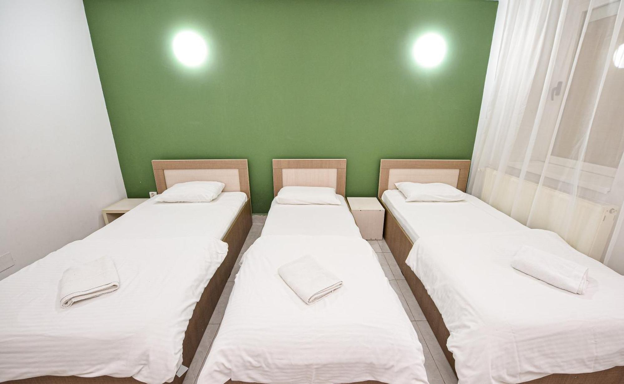 The Lincoln Suites - Central Shabbat Friendly Apartments Bucharest Luaran gambar