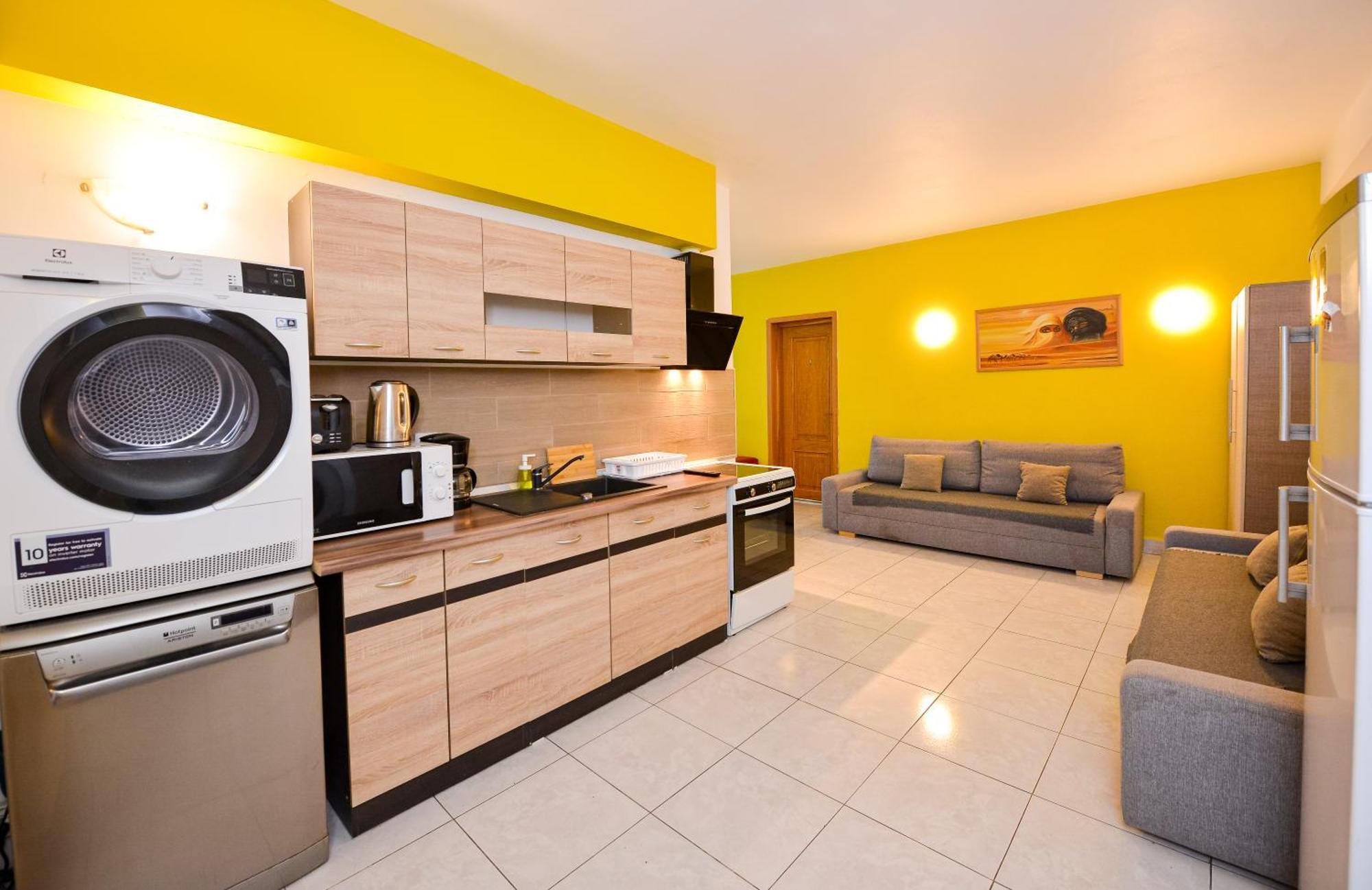 The Lincoln Suites - Central Shabbat Friendly Apartments Bucharest Luaran gambar